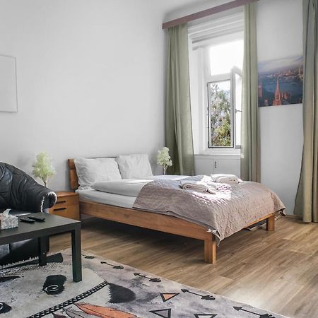 Cozy 1Br Apt. Near Millenium Tower & Danube River Lägenhet Wien Exteriör bild