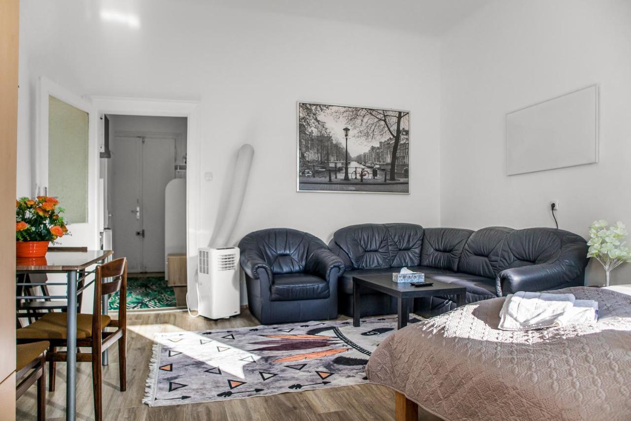 Cozy 1Br Apt. Near Millenium Tower & Danube River Lägenhet Wien Exteriör bild